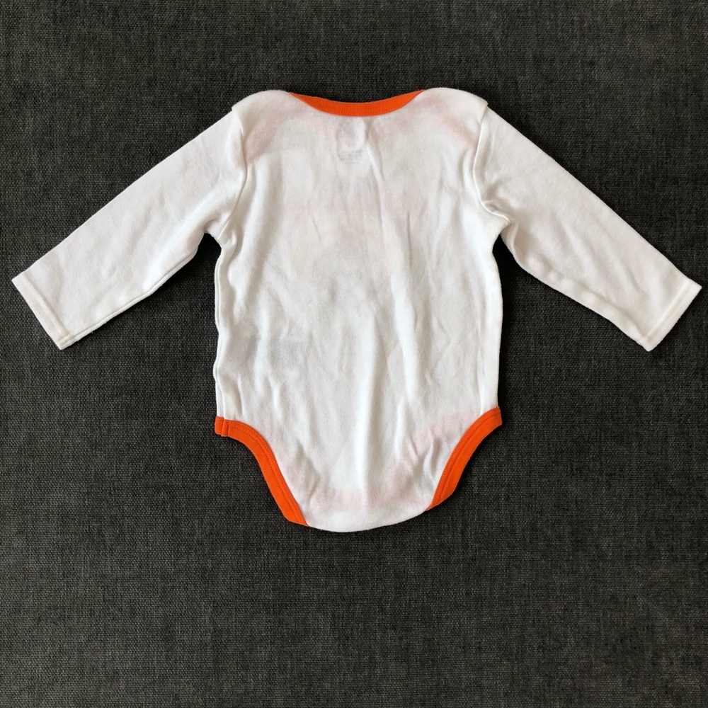 Cutest little turkey long-sleeved onesie - Picture 2 of 3